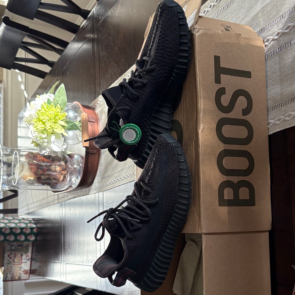 Yeezy Boost Black Sneakers